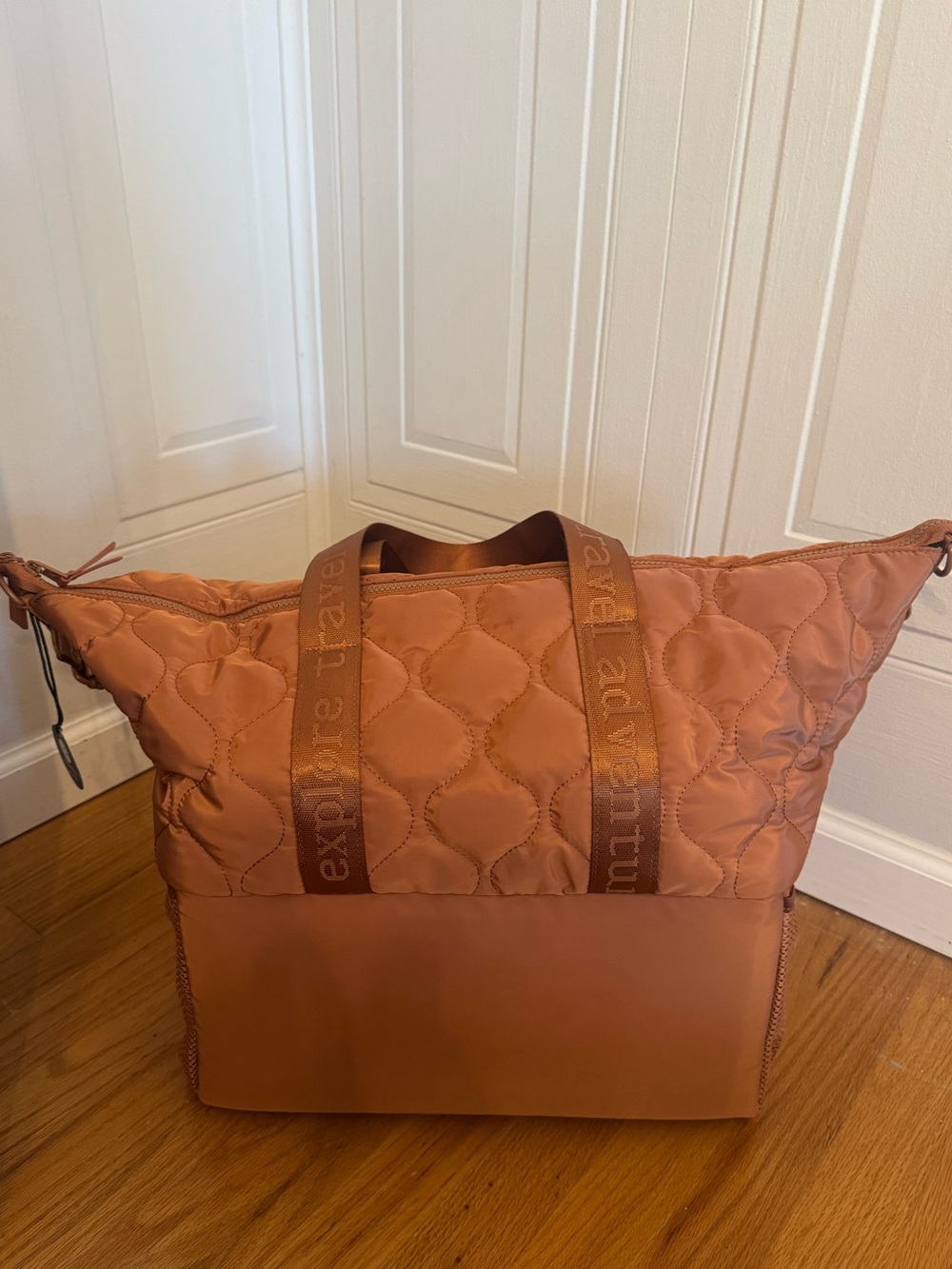 Samantha Brown Portable Cooler Bag in Mocha